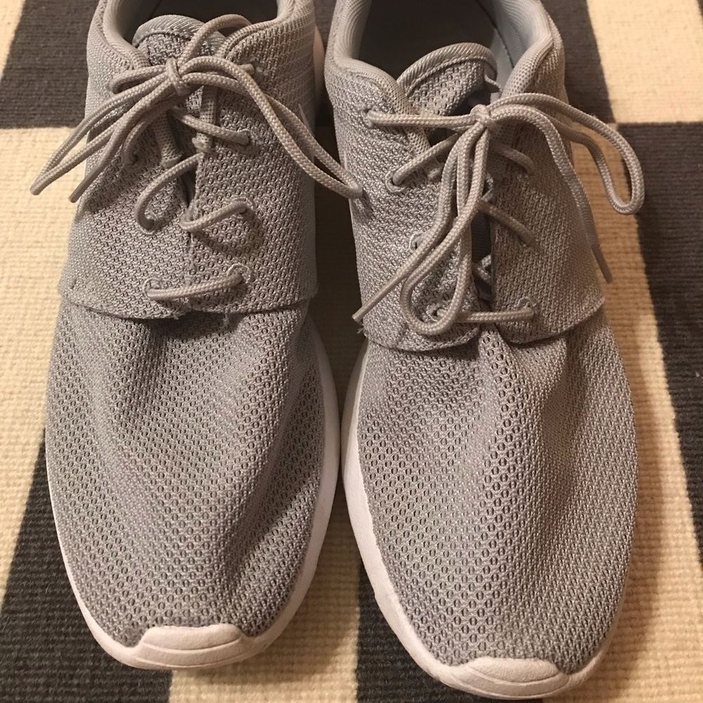 Nike Rosche One Men’s 10